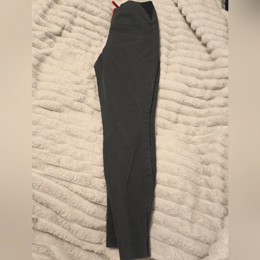 Spanx Leather-Like Ankle Skinny Pants in Dark Charcoal - Size Medium - Picture 4 of 4